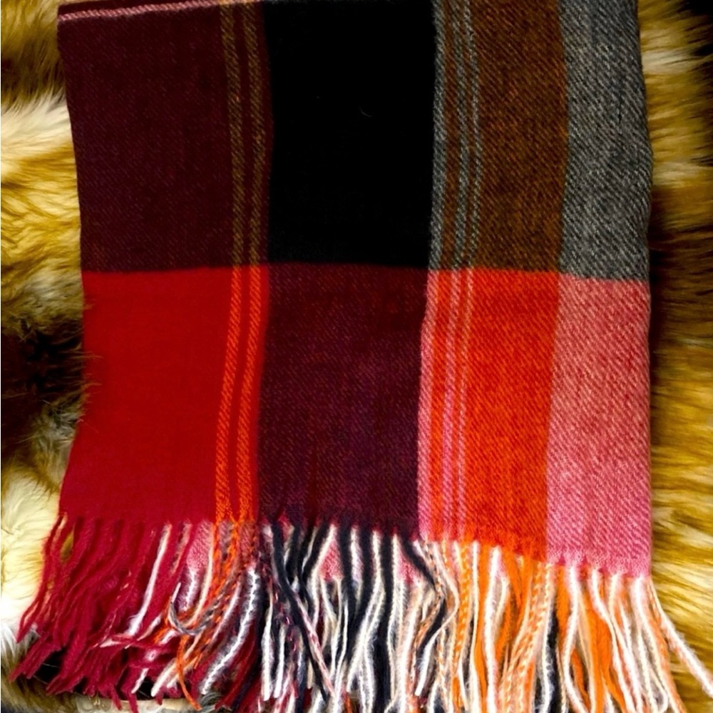 NEW Silk Touch Big Check Shawl